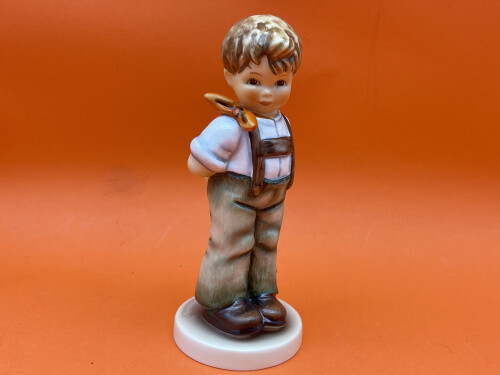 Hummel figurine 626 - , it