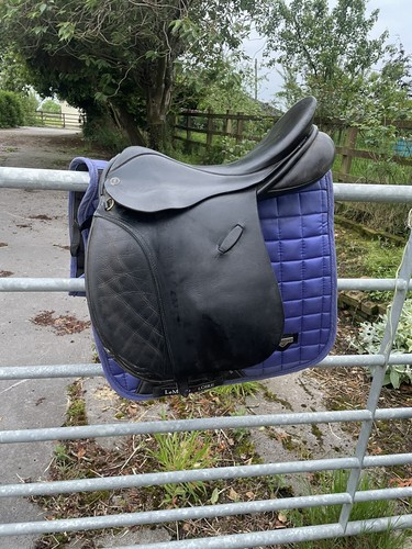 Farrington event saddle black - event,