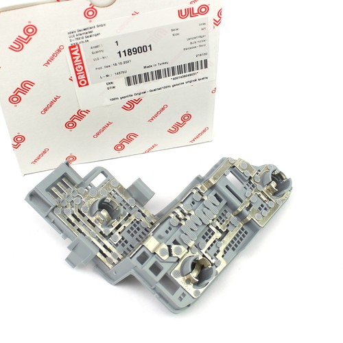 Tail light bulb holder - light,
