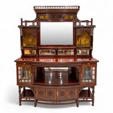 Antique Cabinet / Stunning