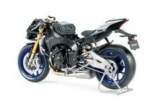 TAMIYA 1/12 Yamaha YZF-R1M