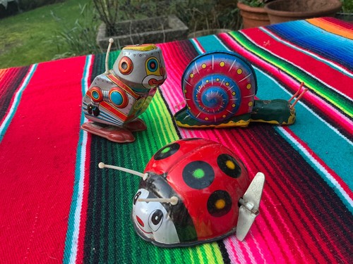 Vtg tin toys - vtg, snail