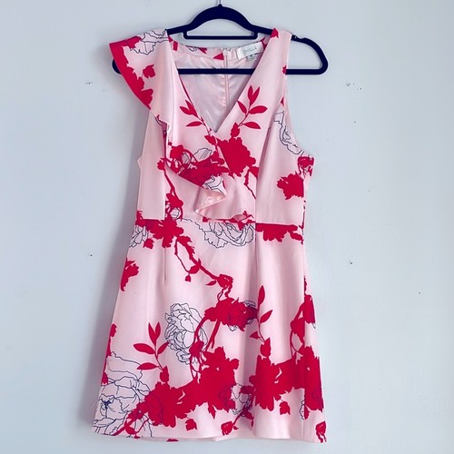 Revolve shilla flower - revolve, ruffle