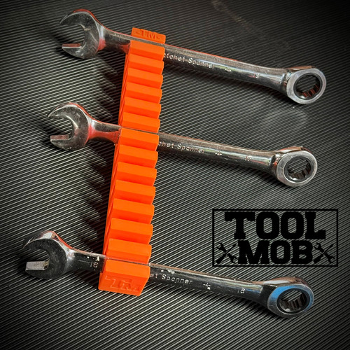 Magnetic spanner organiser - magnetic,