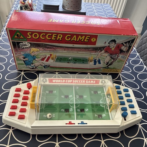 Vintage chad valley - ,