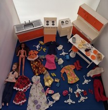 1970s Palitoy Pippa Doll House Furniture Clothes Accessories 