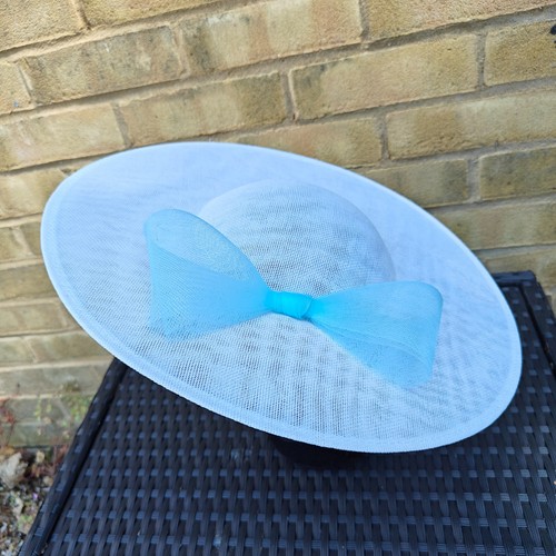 White light turquoise bow - white,