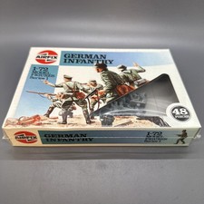 VINTAGE AIRFIX FIGURES 1.72