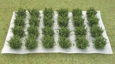 Howard Scenic Supplies - Tall Green Bushes (24) for Model Railway Scenery 00/HO