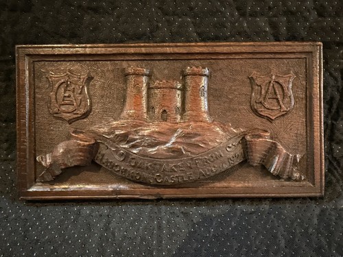 Stunning hand carved - carved, oak