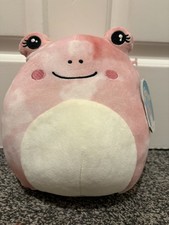 Squishmallow Fanina The Pink