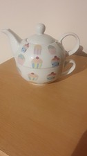 Debenham Cupcake Teapot For