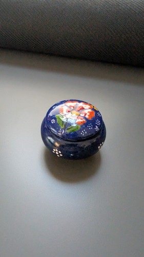 Blue ornamental pot - blue,