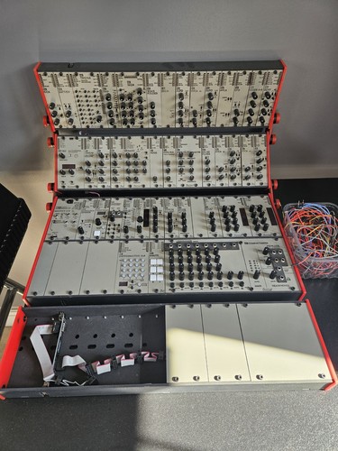Modular synthesizer not - modular,