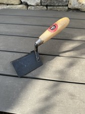 TYZACK & SONS TROWEL HAND TOOL PLASTERER PLASTERING RENDERING INTERNAL CORNER