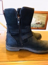 BLACK UGG BOOTS Size 6.5