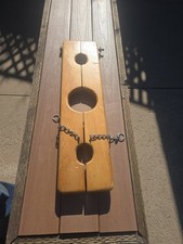 Pillory Oriental Escape Prop