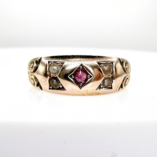 Antique 15ct gold ruby seed - gold,