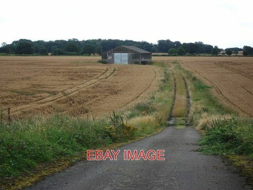 Photo barn field - barn,