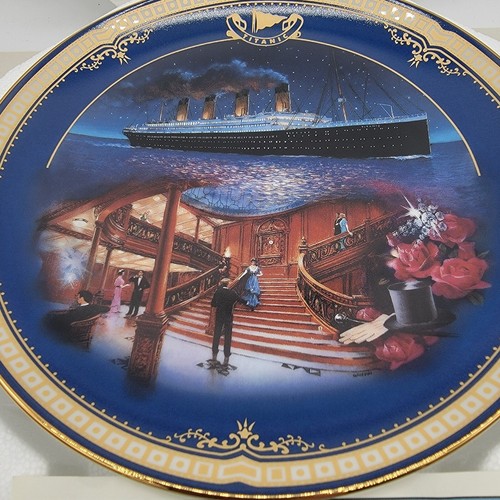 Titanic queen the ocean - of,