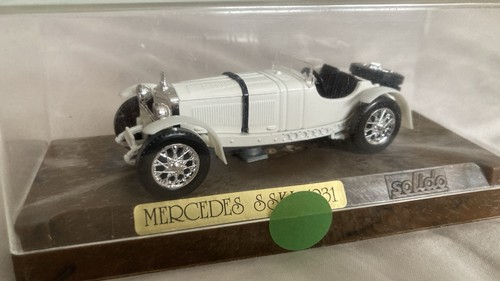 White solido mercedes - solido, sskl