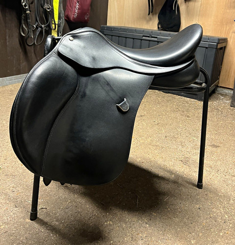 Bates saddles black leather - saddles,