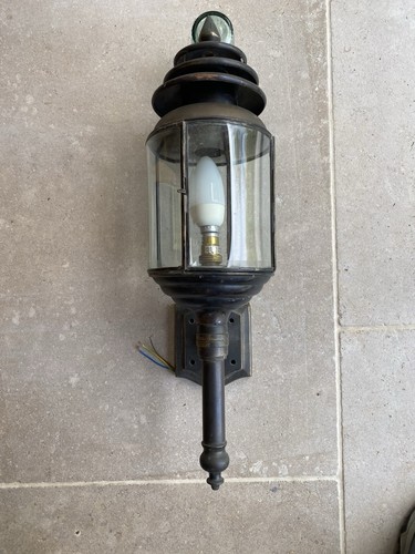 Large vintage coach light - large,