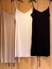 Ex-Famous Store Anti-Static