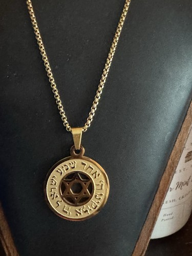 Elegant gold tone - tone, star