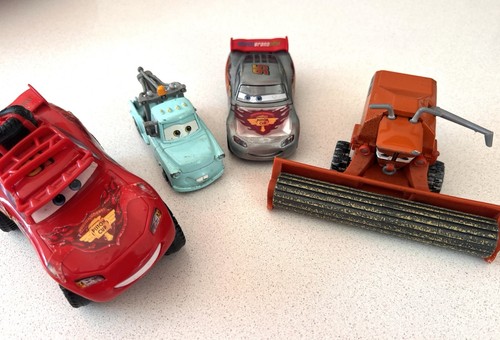 Set disney pixar cars - 4, inc