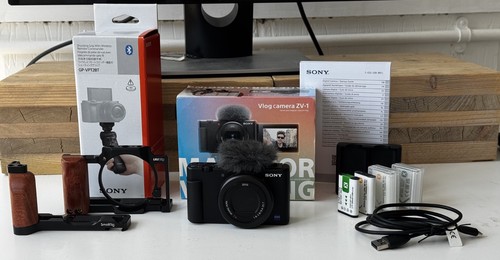 Sony 1mp 4k digital - 20.1mp,