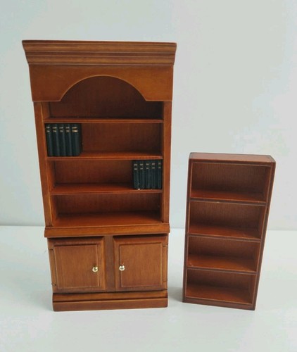 Vintage dolls house - dolls,