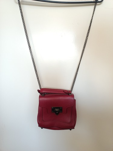 Isabella rhea red - rhea,