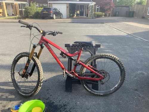 Commencal meta full suspension - full,