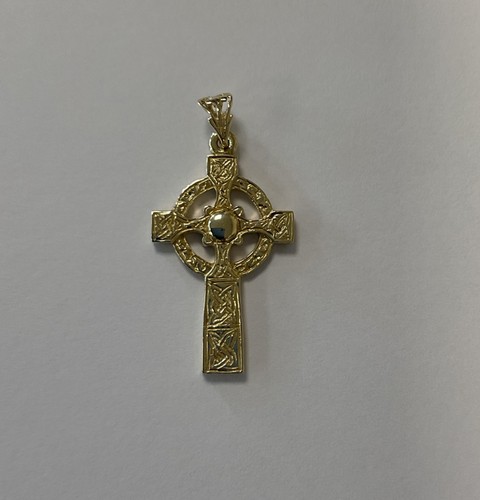 9ct yellow gold celtic cross - 9ct,