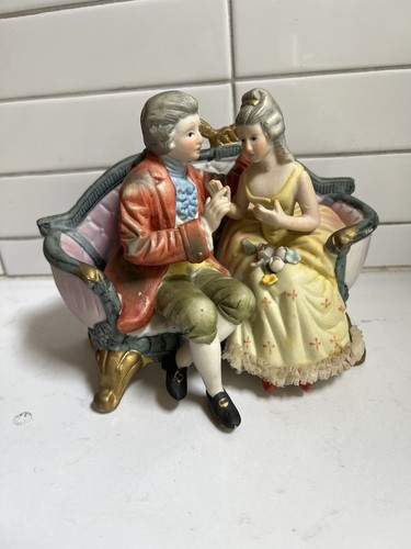 Vintage cucci royal crown - royal,