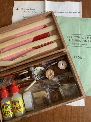 Fly tying box accessories - fly,