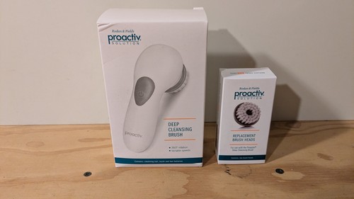Proactiv deep cleaning - , brush