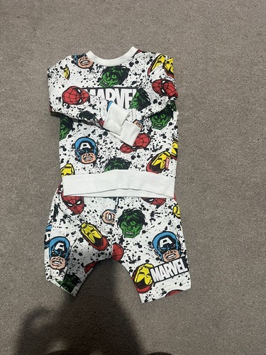 Boys next marvel shorts set - next,