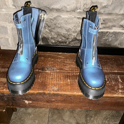 Bouncing boots - bouncing,