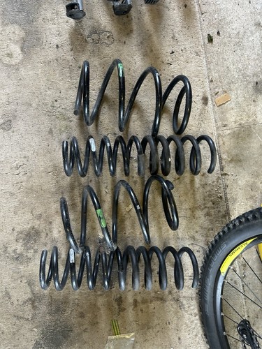 E60 bmw coil springs - m5,