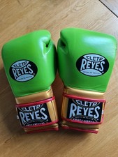 Cleto Reyes boxing gloves 16oz