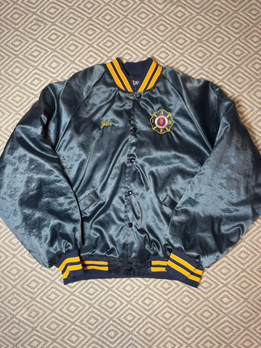 Vintage king louie satin - king,