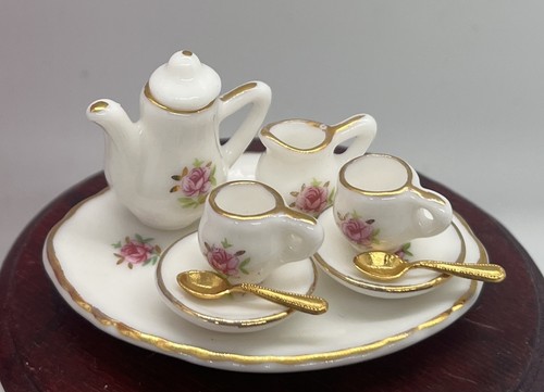 Dolls house porcelain tea - , set
