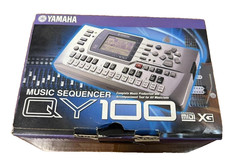 YAMAHA QY100 Sampler Sequencer