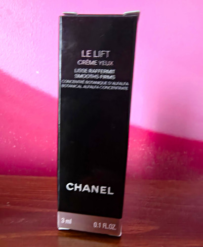 Chanel lift smoothing - le,