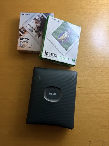 Fujifilm instax square - fujifilm, link