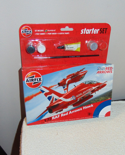 Airfix raf red - raf, arrows