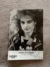 LINDA DAVIDSON- MARY SMITH
