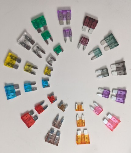 1ea fuse car truck - car, motorhome